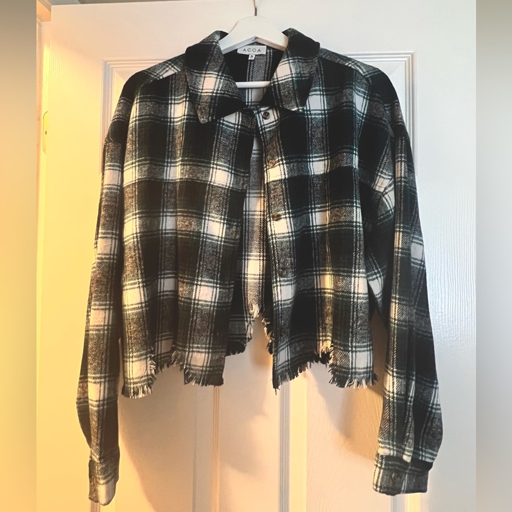 Starlow Cropped Plaid Shacket